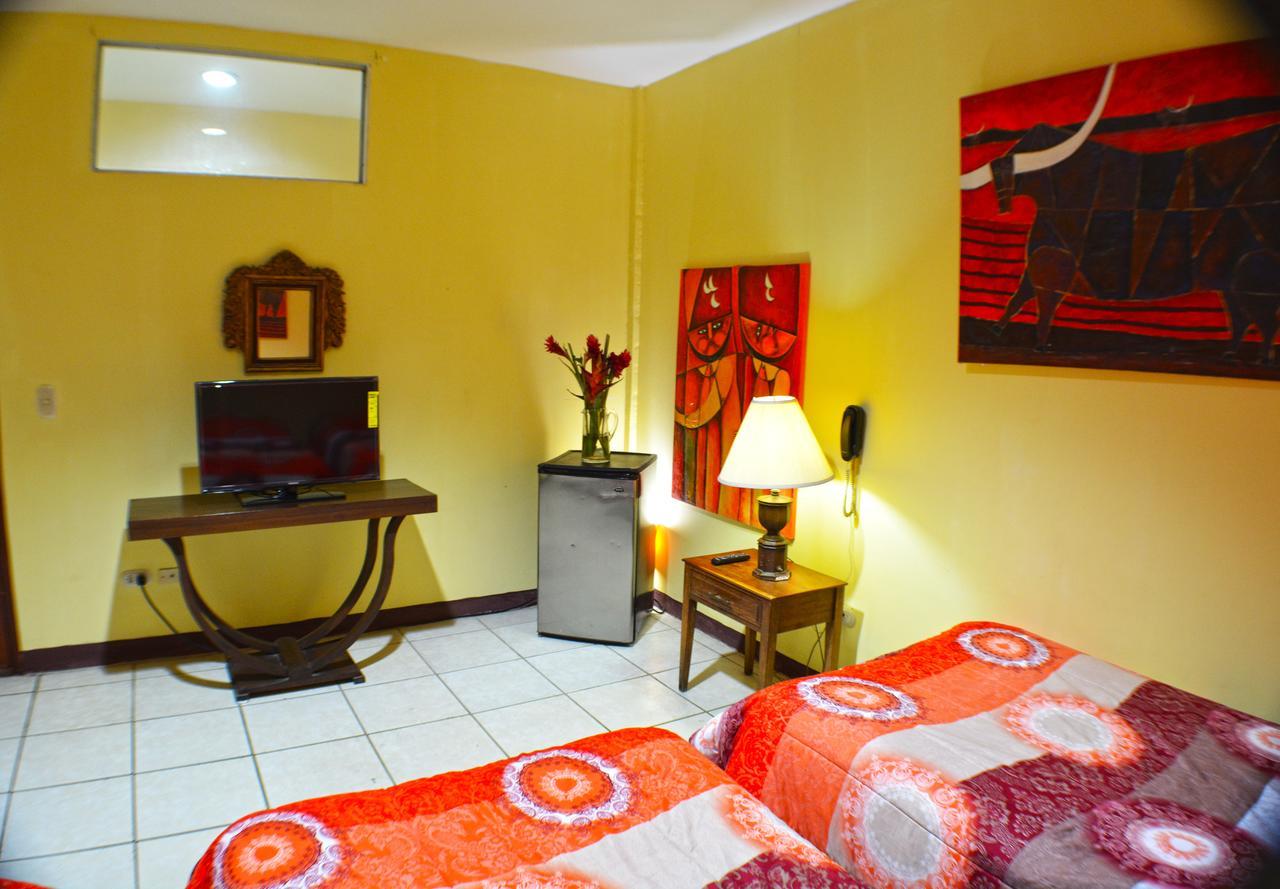 Hotel Plaza Cosiguina Chinandega Exterior photo