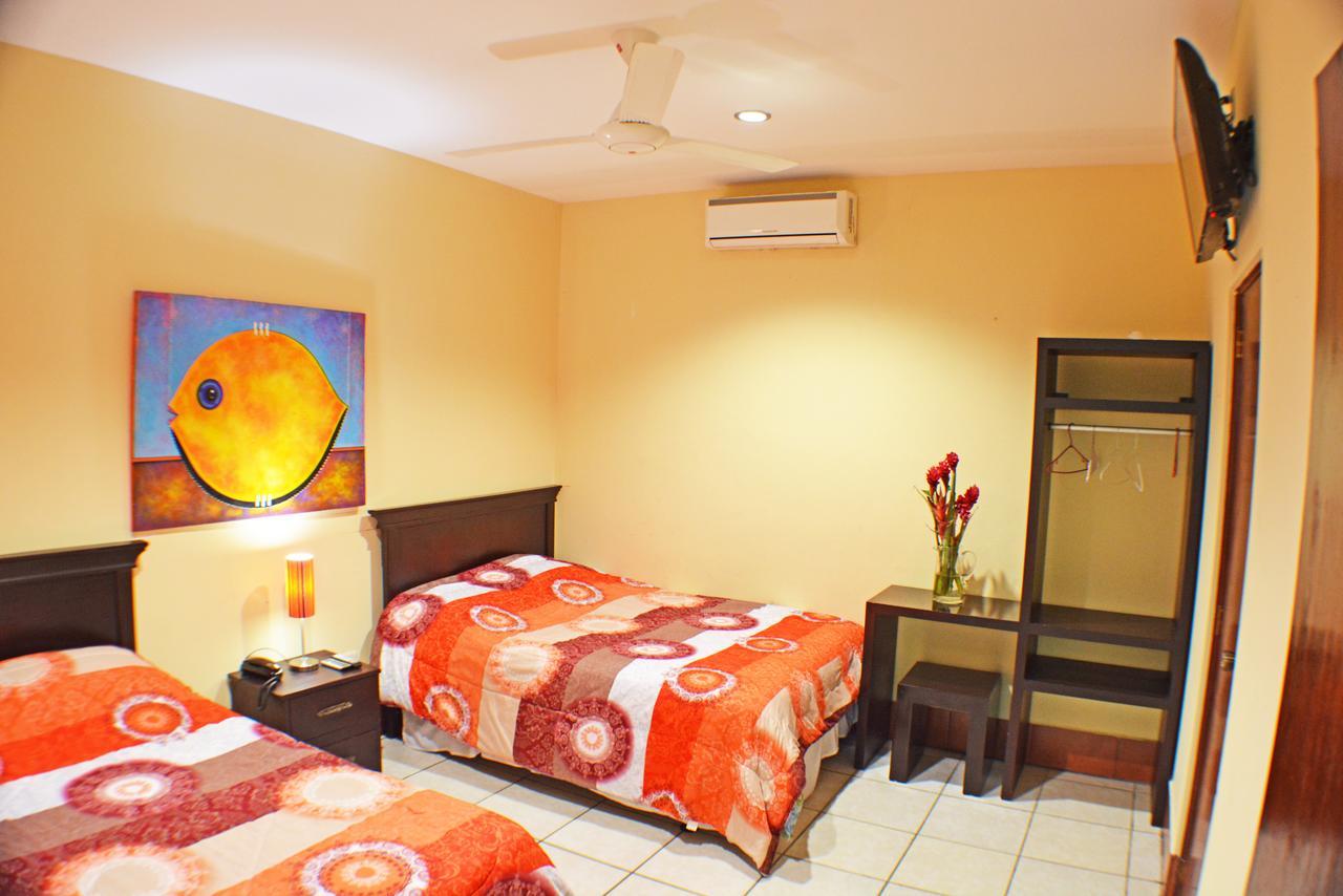 Hotel Plaza Cosiguina Chinandega Exterior photo
